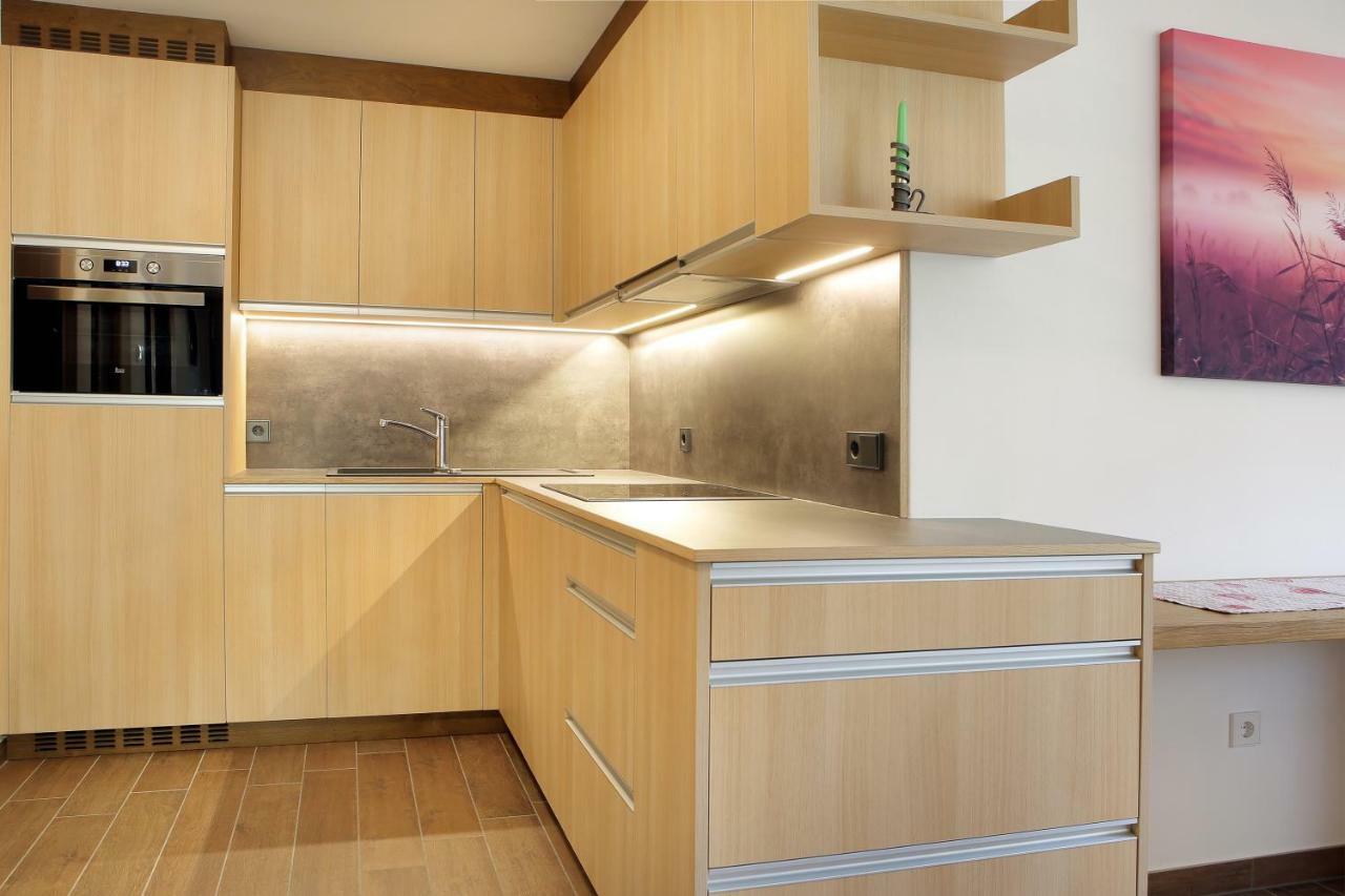 Apartment Kristyn Ортизеи Экстерьер фото